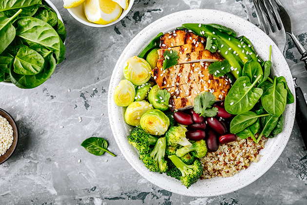 Принцип правильной тарелки: сбалансированное питание по будням и праздникам