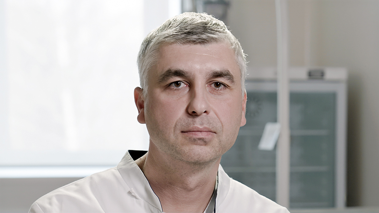 Врач сердечно-сосудистый хирург, кандидат медицинских наук