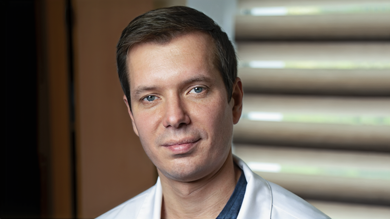 Врач травматолог-ортопед, кандидат медицинских наук