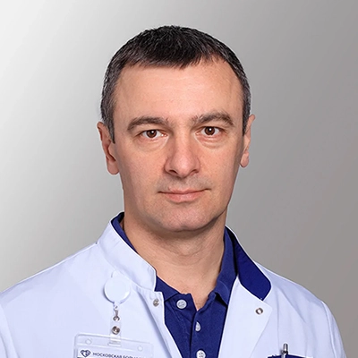 И.Э. Мамаев, к.м.н., врач-уролог, зав. урологическим отделением ГКБ им. В. М. Буянова И.Э. Мамаев, к.м.н., врач-уролог, зав. урологическим отделением ГКБ им. В. М. Буянова